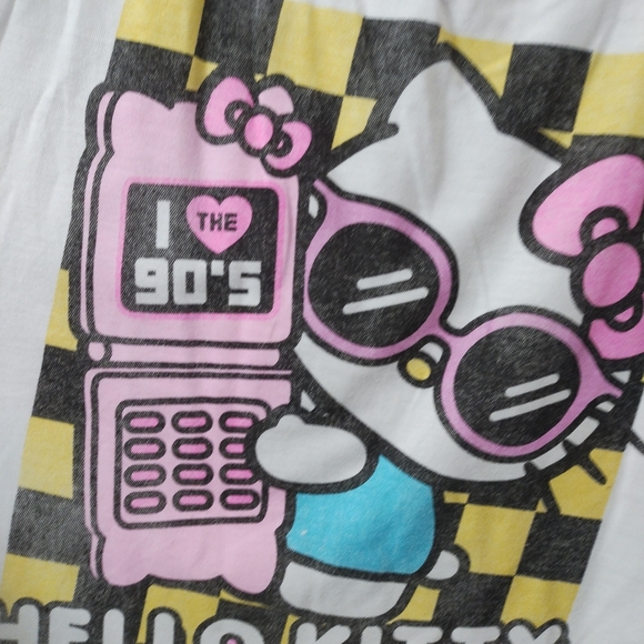 Hello kitty 💕 - Picture 2 of 4